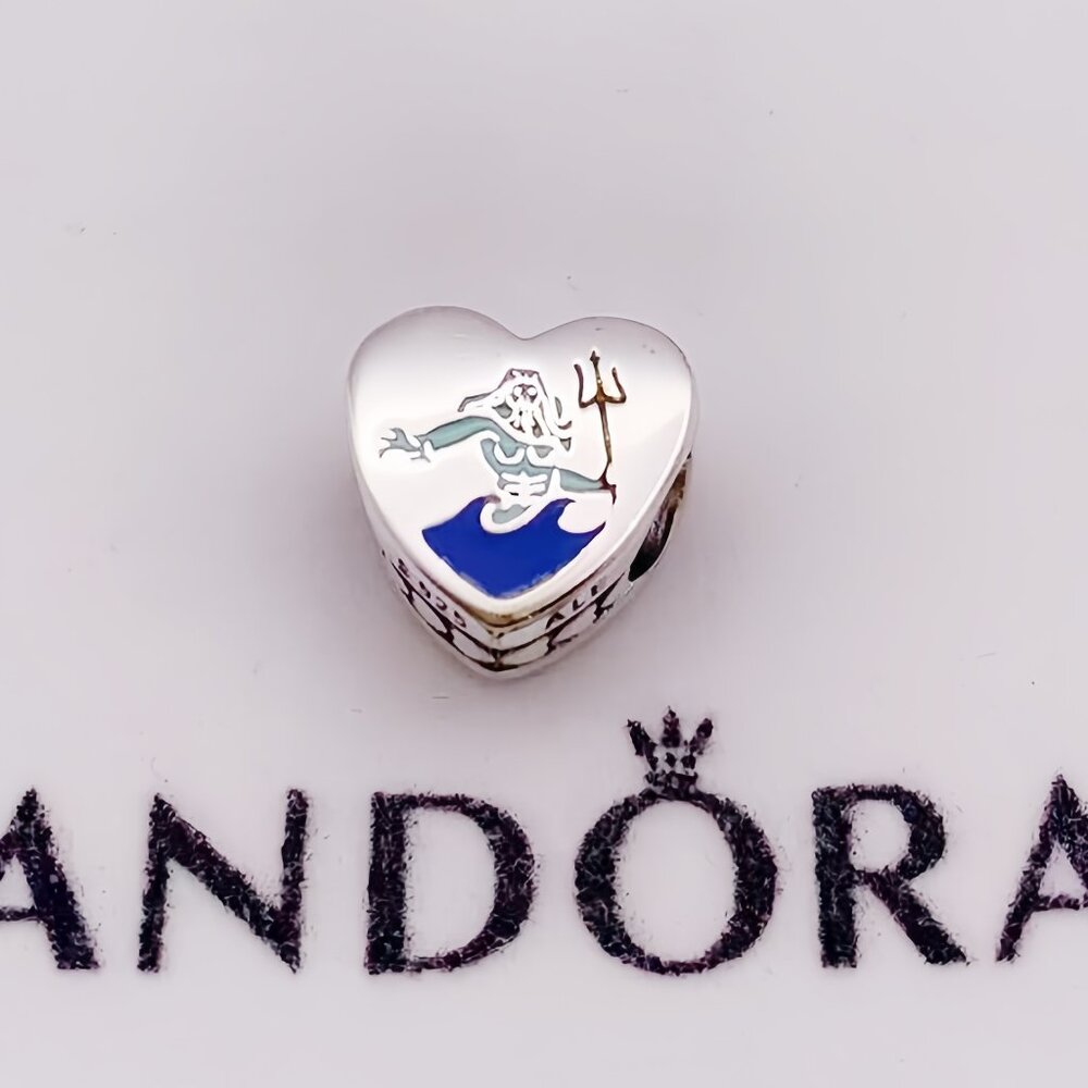 Pandora Virginia Beach Heart Exclusive Charm
